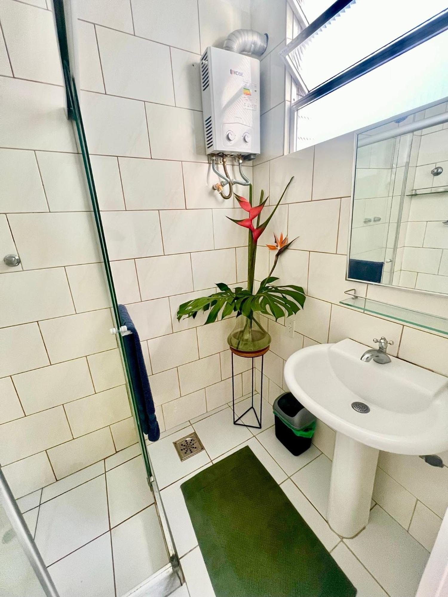 Apartamento Ao Lado Da Em Ipanema Leblon *